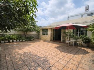 Biệt thự sân vườn hiếm  280m²  ngang 9.5m  ngay trung tâm thủ đức