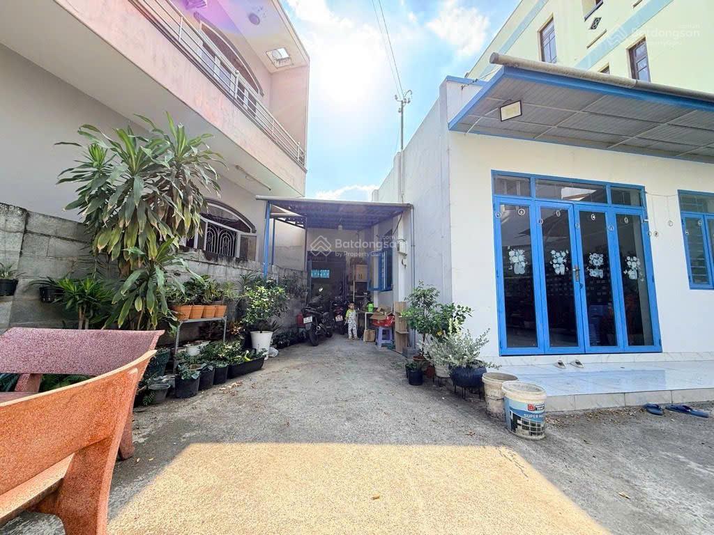 Bán đất biệt thự sân vườn gần cầu vượt linh230m2 giá 9,9 tỷ tl