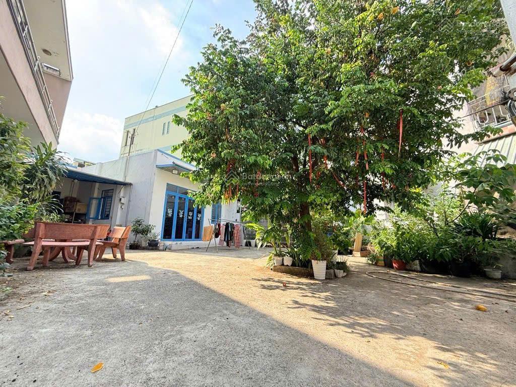 Bán đất biệt thự sân vườn gần cầu vượt linh230m2 giá 9,9 tỷ tl