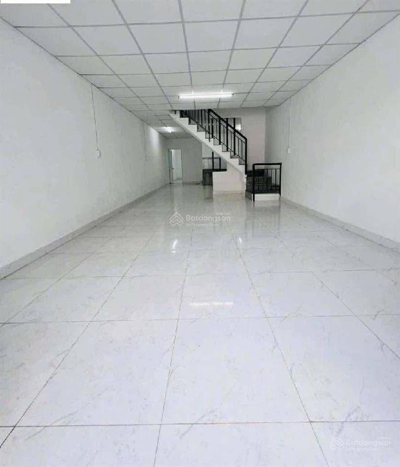 Nhà 2 tầng đường thông chủ đang muốn bán gấp diện tích 98m2 giá hơn 6 tỷ