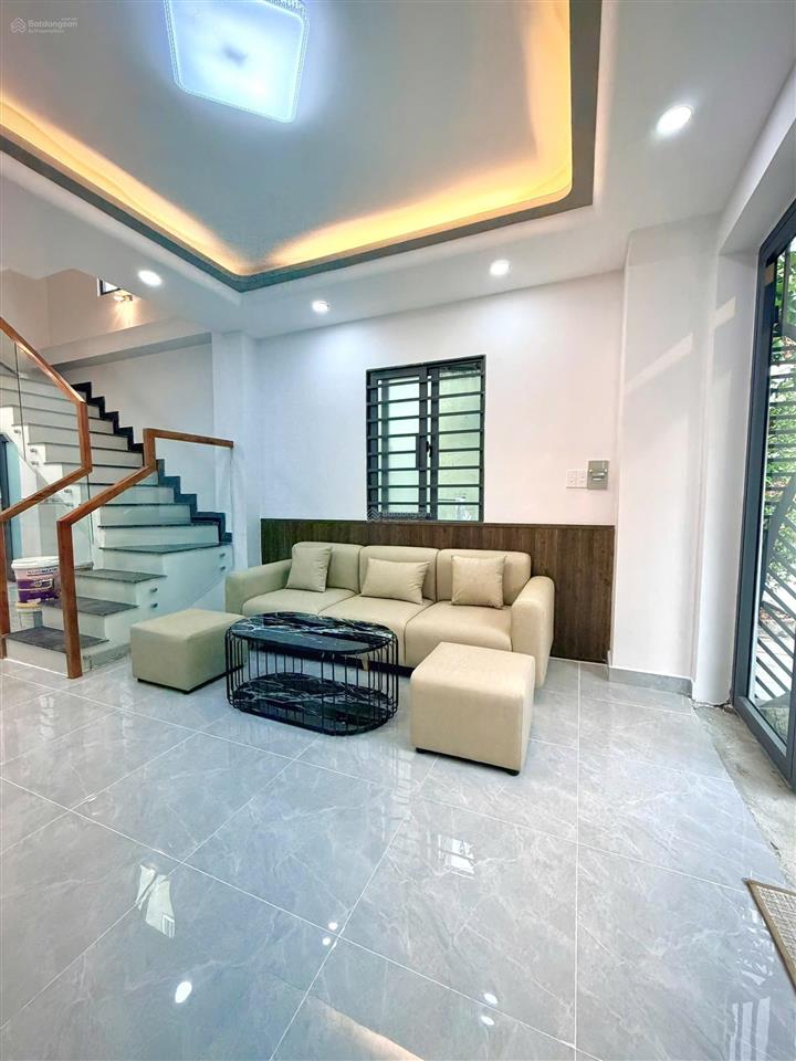 Chủ định cư mỹ cần bán nhanh nhà 75m2 nở hậu  giá hơn 5 tỷ