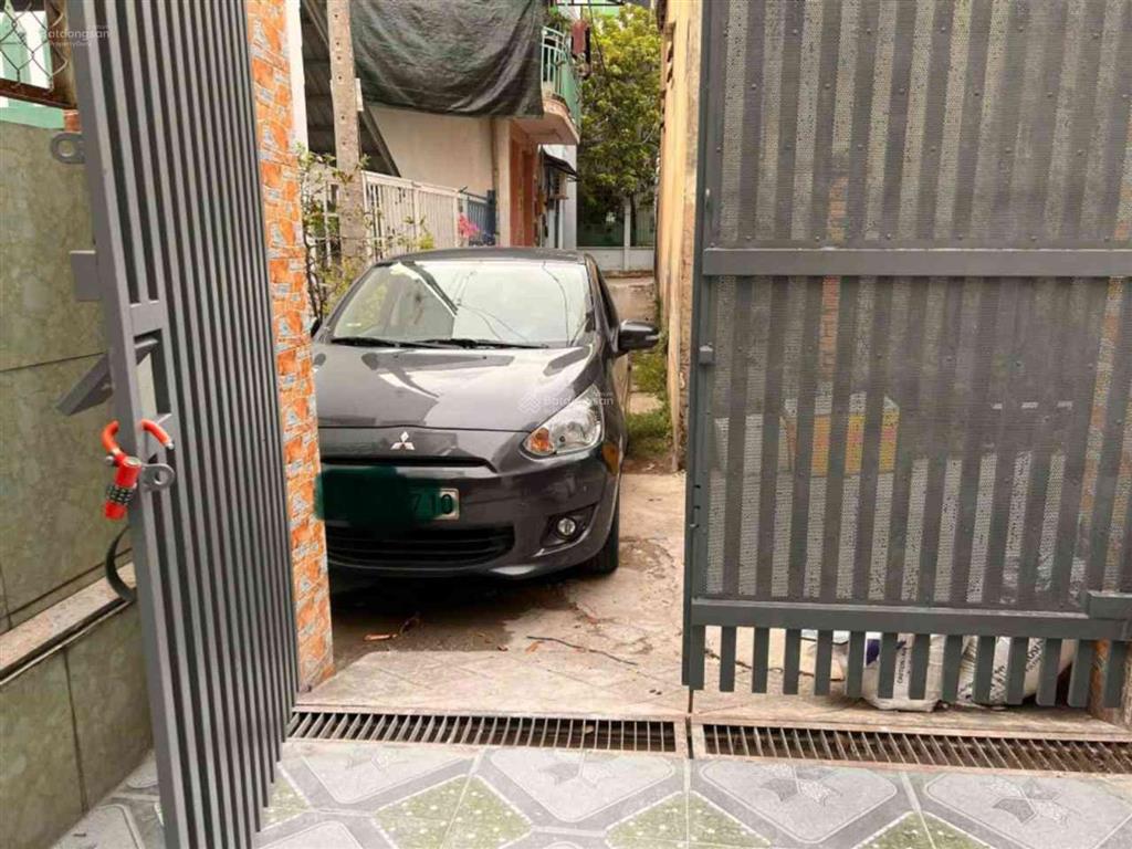 Nhà 2 tầng ô tô đậu ở cửa đường đặng văn bi thủ đức 100m2 nở hậu giá hơn 5 tỷ
