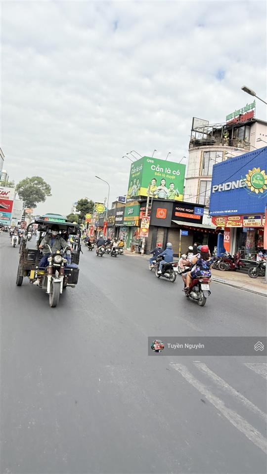 Mặt tiền 3 tầng kinh doanh võ văn ngân thu nhập khủng 400tr/tháng ngang 8m ngay chợ thủ đức