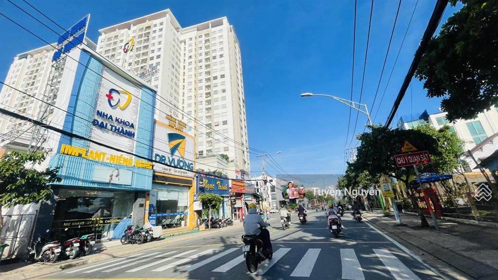 Mặt tiền kinh doanh đặng văn bi ngang 8m bề thế thu nhập 65tr/tháng gần ga metro giá cực tốt