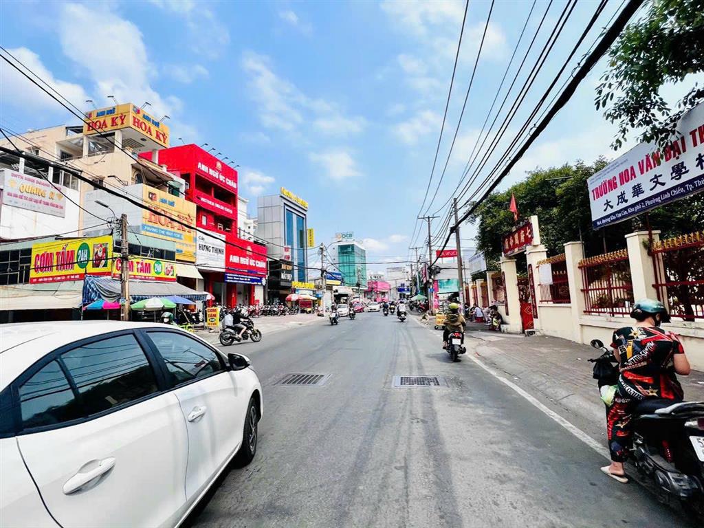 Bán nhà 3 tầng đường số 9 linh tây có sẵn thu nhập 22tr/tháng hẻm ôtô tận cửa sát phạm văn đồng