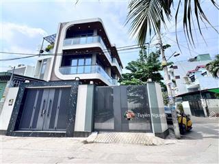 Ngộp  biệt thự sân vườn góc 2 mặt tiền full nội thất xịn sò (10x16m) ngay phạm văn đồng