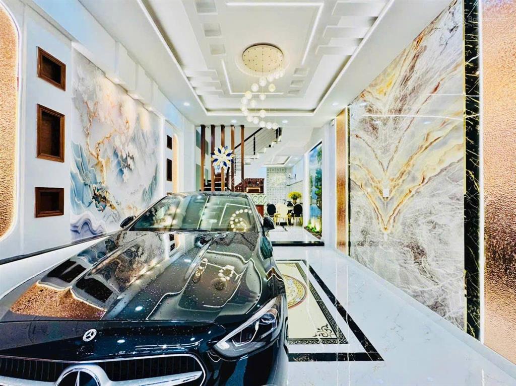 Bán nhà mặt tiền kinh doanh đường trần phú phường 4 quận 5, dt 4x22m, trệt 2 lầu st, giá 18 tỷ