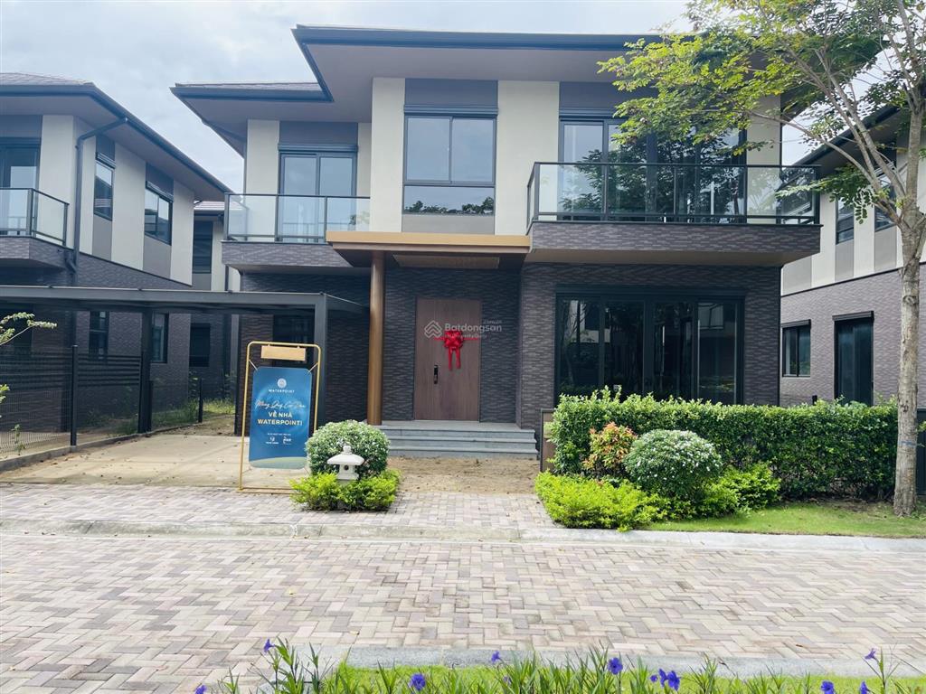 Biệt thự đơn lập 225m2 bán 10 tỷ thanh toán 30%, hỗ trợ vay 70%, ls tốt.  0938 919 ***