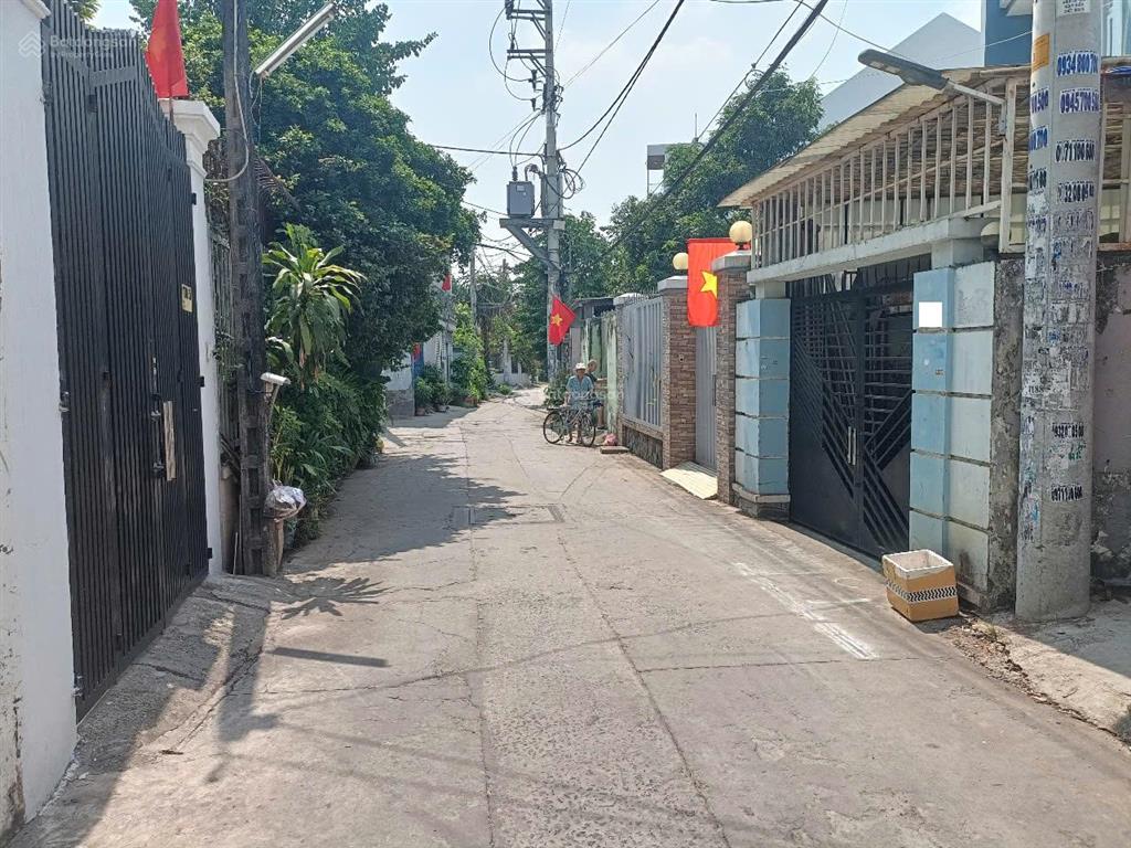 Nhà hẻm xe tải ngay trung tâm phường tân hưng thuận q.12 4,150 tỷ