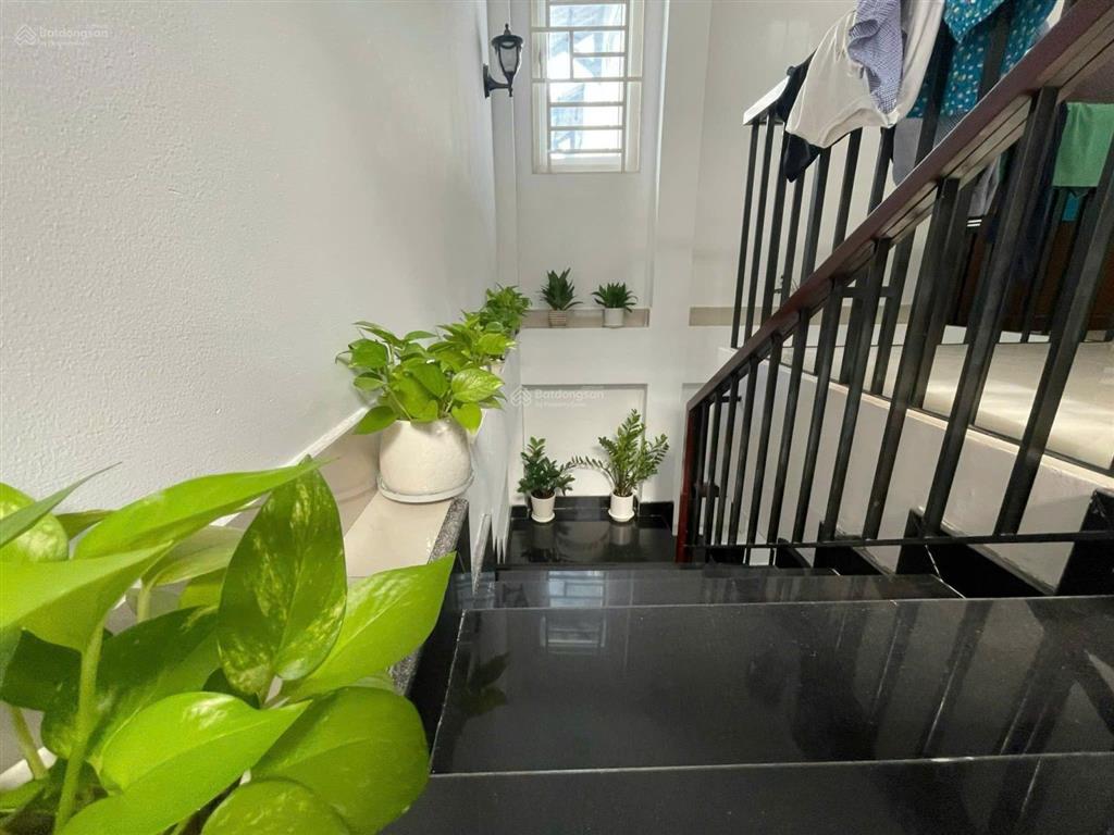 Nhà 2 lầu 6 tỷ 1, 161,8m2 xe hơi tới nơi ngang 6m ngay nguyễn văn ràng  giá đầu tư.  0931 863 ***