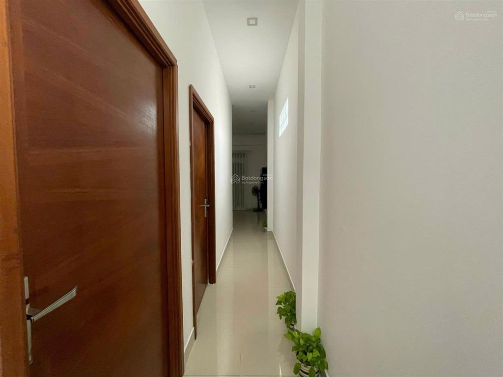Nhà 2 lầu 6 tỷ 1, 161,8m2 xe hơi tới nơi ngang 6m ngay nguyễn văn ràng  giá đầu tư.  0931 863 ***
