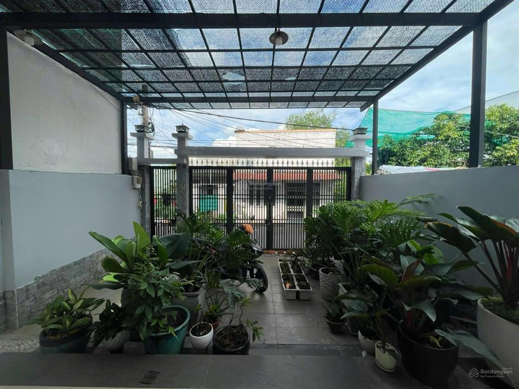 Nhà 2 lầu 6 tỷ 1, 161,8m2 xe hơi tới nơi ngang 6m ngay nguyễn văn ràng  giá đầu tư.  0931 863 ***