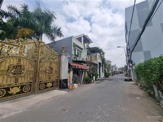 100m2 thổ cư góc 2 mặt tiền hẻm xe hơi chỉ 5,2 tỷ hẻm 845 nguyễn bình . 0931 863 *** em hưng