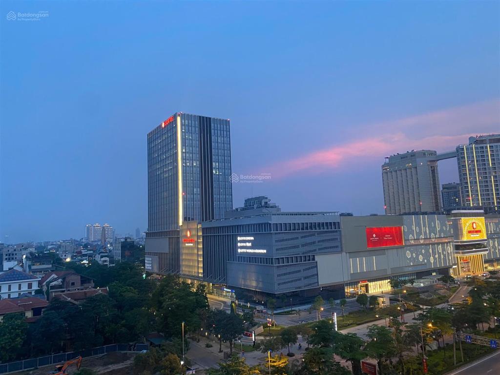 Chính chủ cần bán gấp căn hộ 4 phòng ngủ, 148m2 giá siêu tốt!