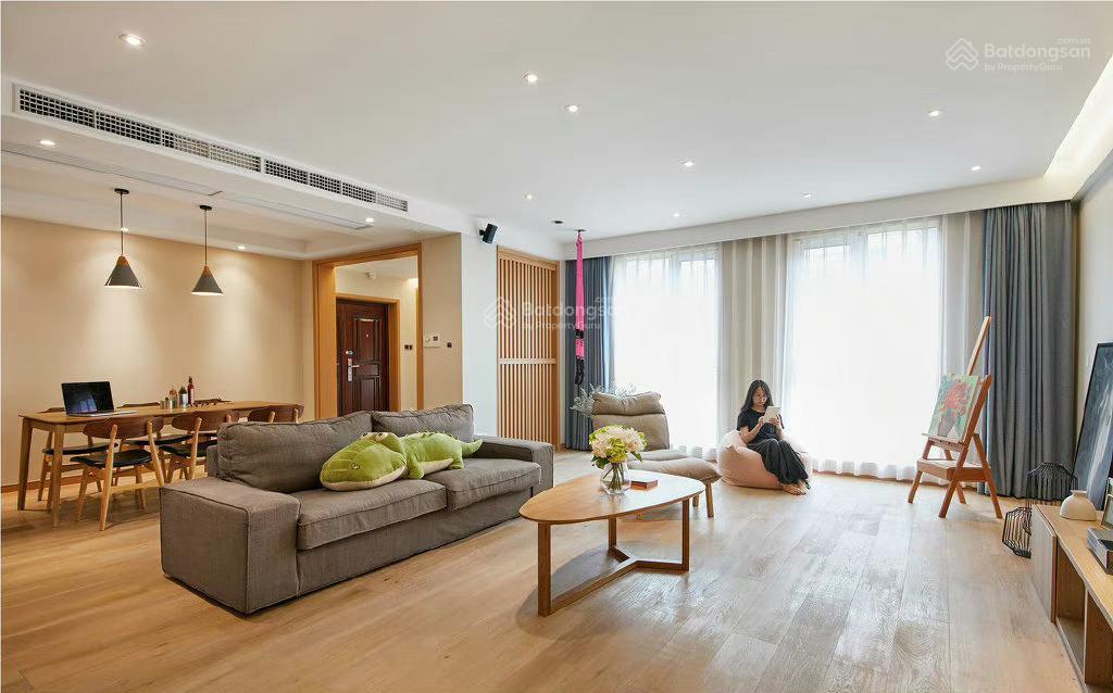 Cần bán tòa căn hộ mới xây phố trần hưng đạo, dt 120m2 x 9 tầng, mt 7m, giá 65 tỷ