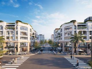 Bán căn shophouse mặt đường chính hoàng quốc việt  sora bay hạ long, 100m2, xây 7, giá 15 tỷ