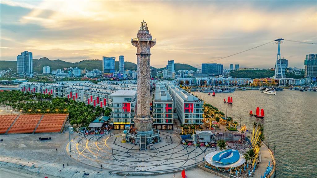 Căn góc vip mặt cảng tàu quốc tế siêu đẹp  sun porto town  chiết khấu đến 20%  191m2