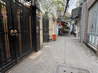 Dương bá trạc quận 8, 3 tầng 4pn gần 30m2 nhỉnh 3 tỷ