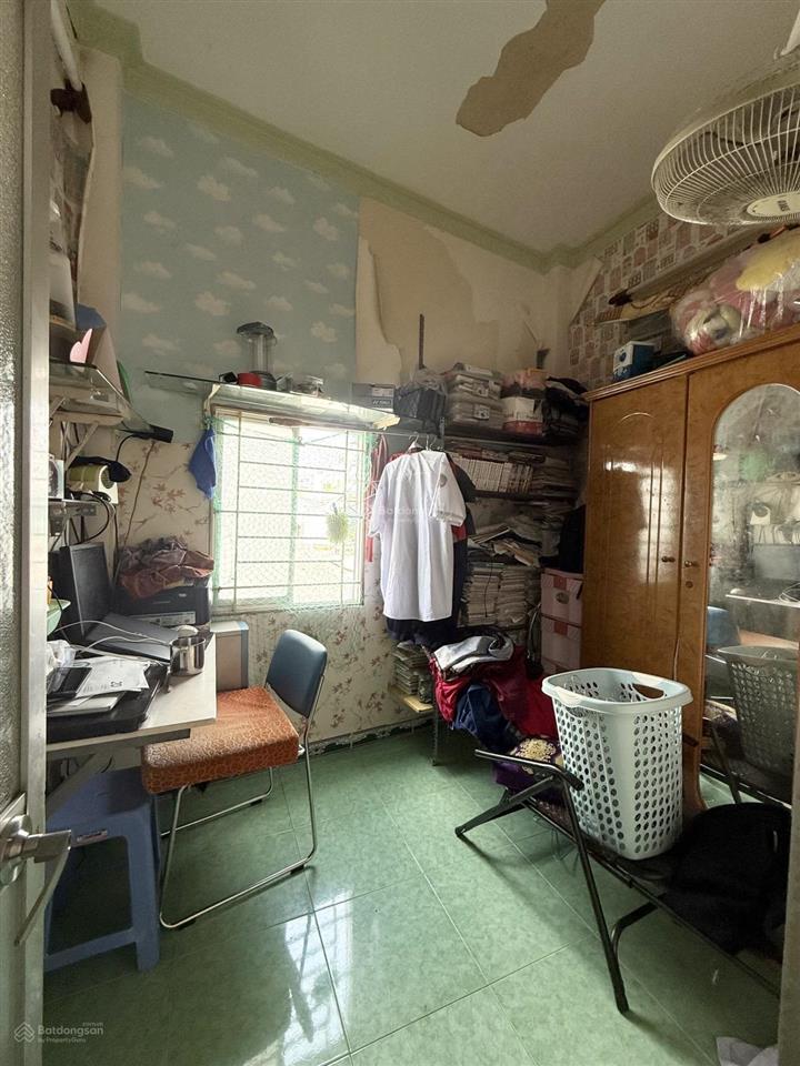 Dương bá trạc quận 8, 3 tầng 4pn gần 30m2 nhỉnh 3 tỷ