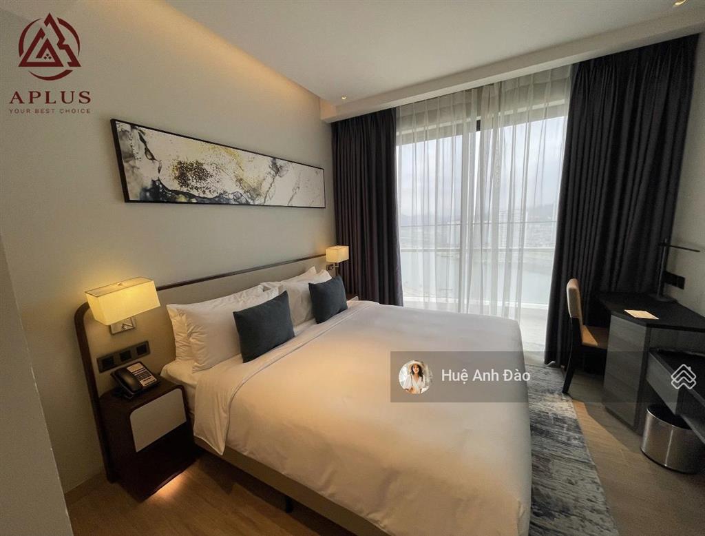 Bán căn góc 2pn2vs  view sát biển  giá full 100%  chỉ 4x tr/m2