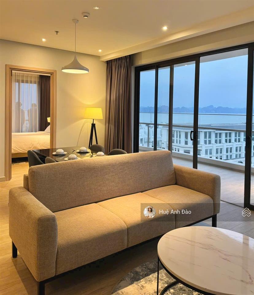 Bán căn góc 2pn2vs  view sát biển  giá full 100%  chỉ 4x tr/m2