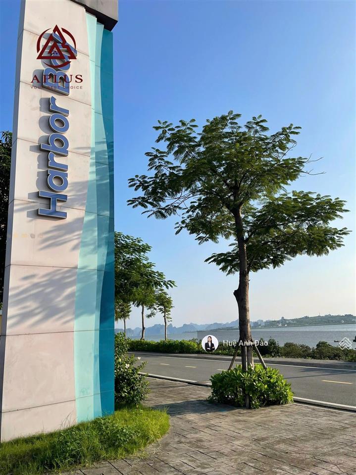 Harbor bay căn view công viên  nhà vuông vắn  nổi bật làm việc chính chủ