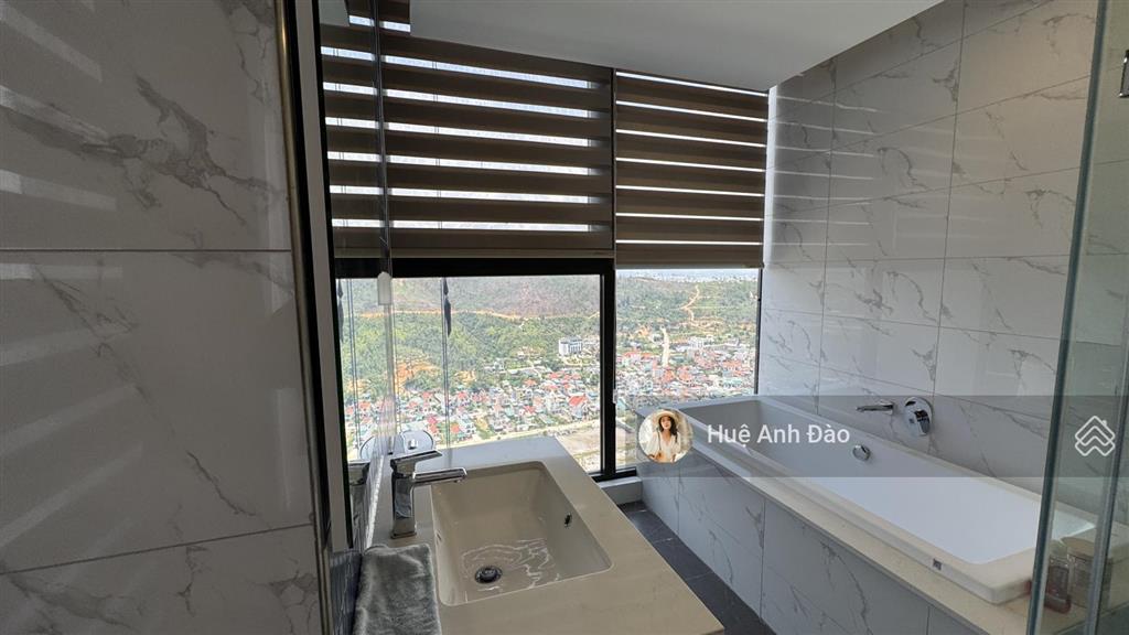 Icon40  căn góc 2n2vs duy nhất  giá 3.150 tốt nhất thị trường, tầng cao và đẹp