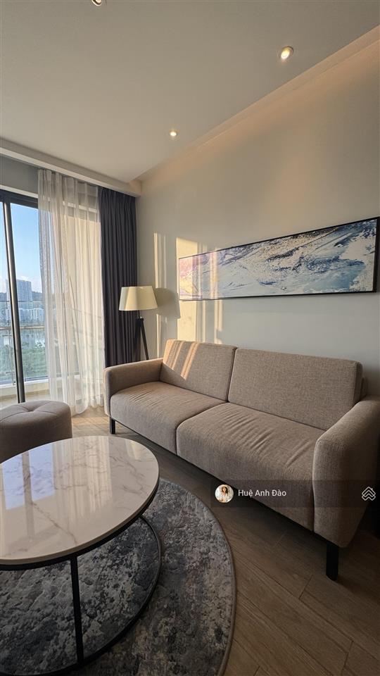 Nhận nhà ở ngay  bán nhanh căn 1 ngủ view biển hồ citadines  ban công rộng giá chỉ 2,8 tỷ