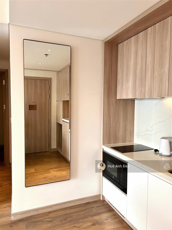 A la carte bán căn 2 phòng ngủ tòa a, view biển  không che chắn  căn giá tốt thị trường