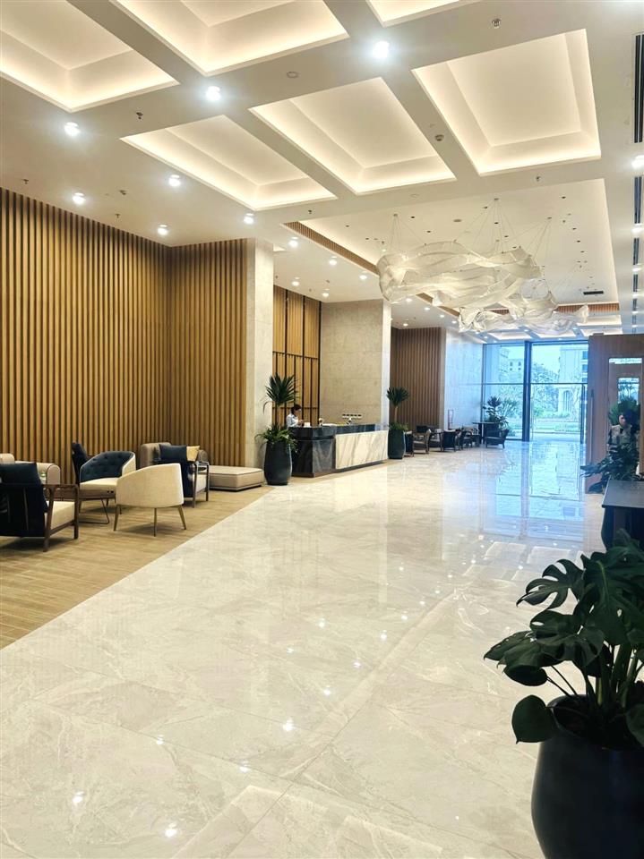 Bán nhanh căn 2 ngủ nhỏ 61m2  đủ đồ nội thất chỉ 3tỷ150