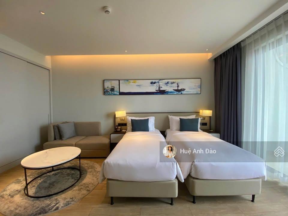 Đã nhận nhà + sẵn sổ đỏ  bán căn studio đông nam, mã chính diện biển view đảo rều!