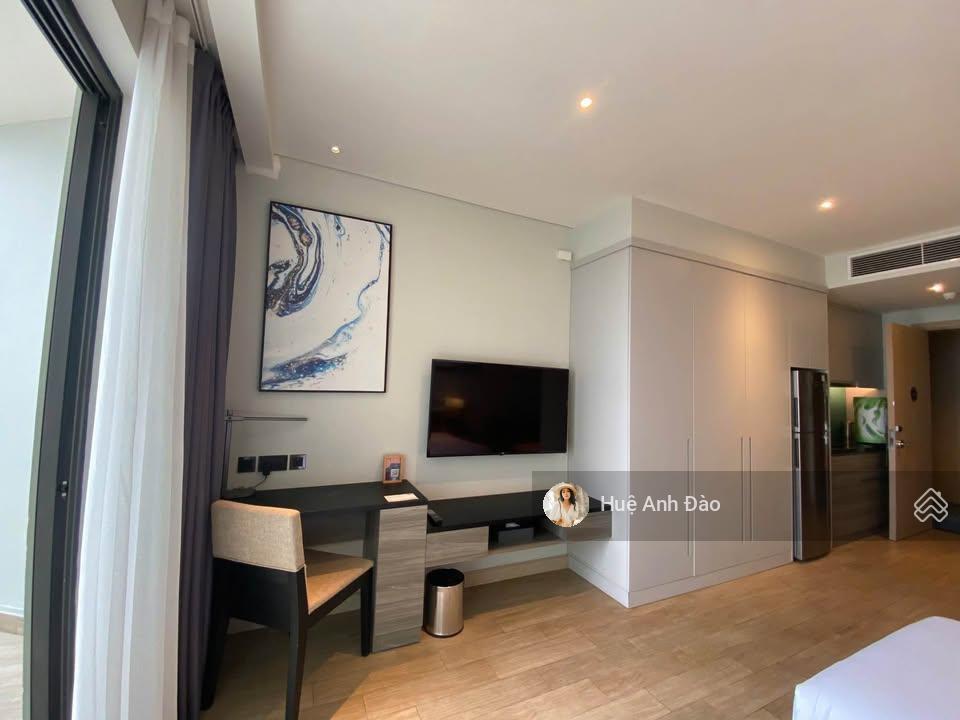 Đã nhận nhà + sẵn sổ đỏ  bán căn studio đông nam, mã chính diện biển view đảo rều!