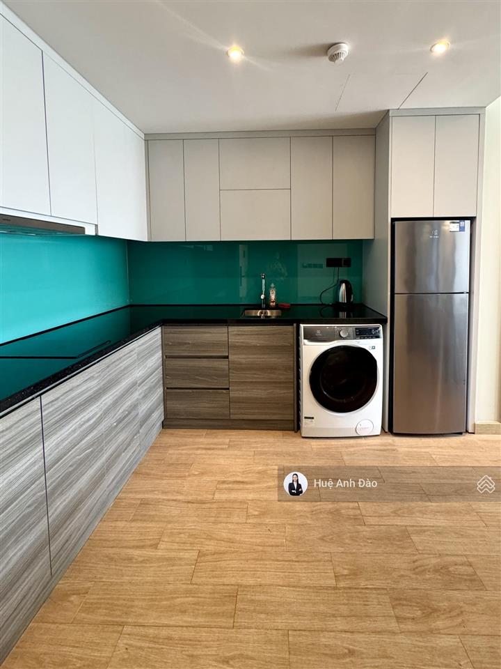 Giá chỉ 2,6 tỷ  sẵn sổ đỏ, đã nhận nhà  cần bán căn 1 phòng ngủ citadines