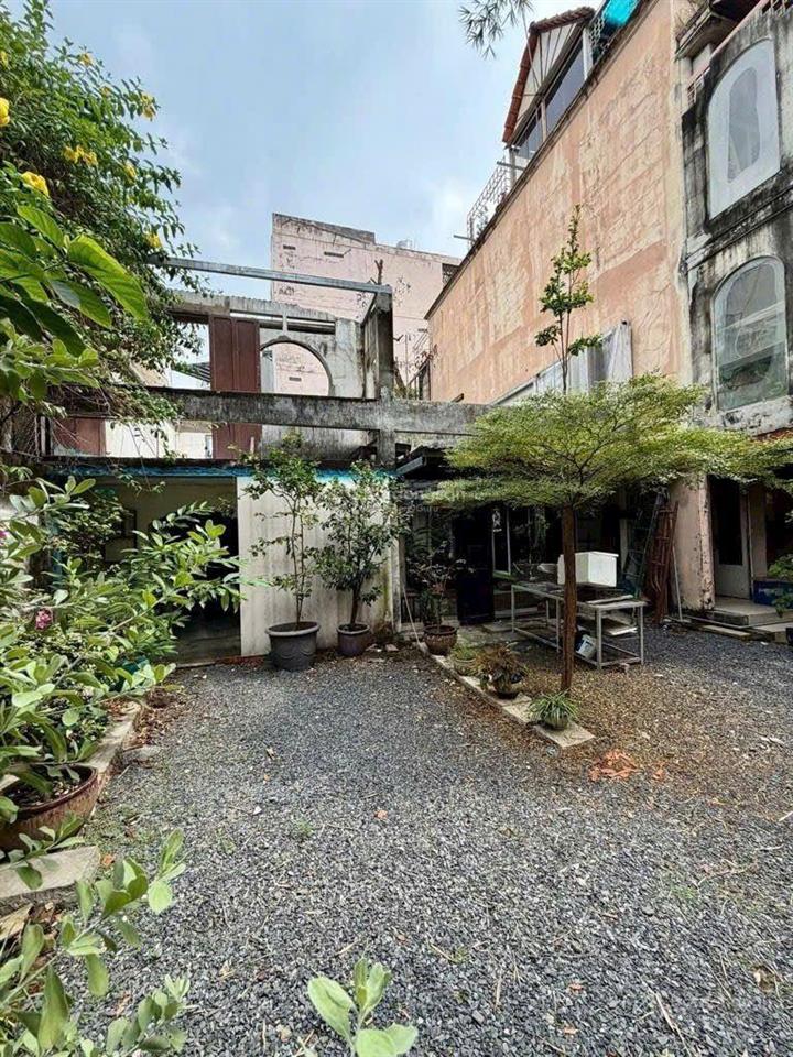 64m2 ngang 4x17 hẻm xe tải thông hoàng hoa thám phú nhuận p.5 nhỉnh 100tr/m2