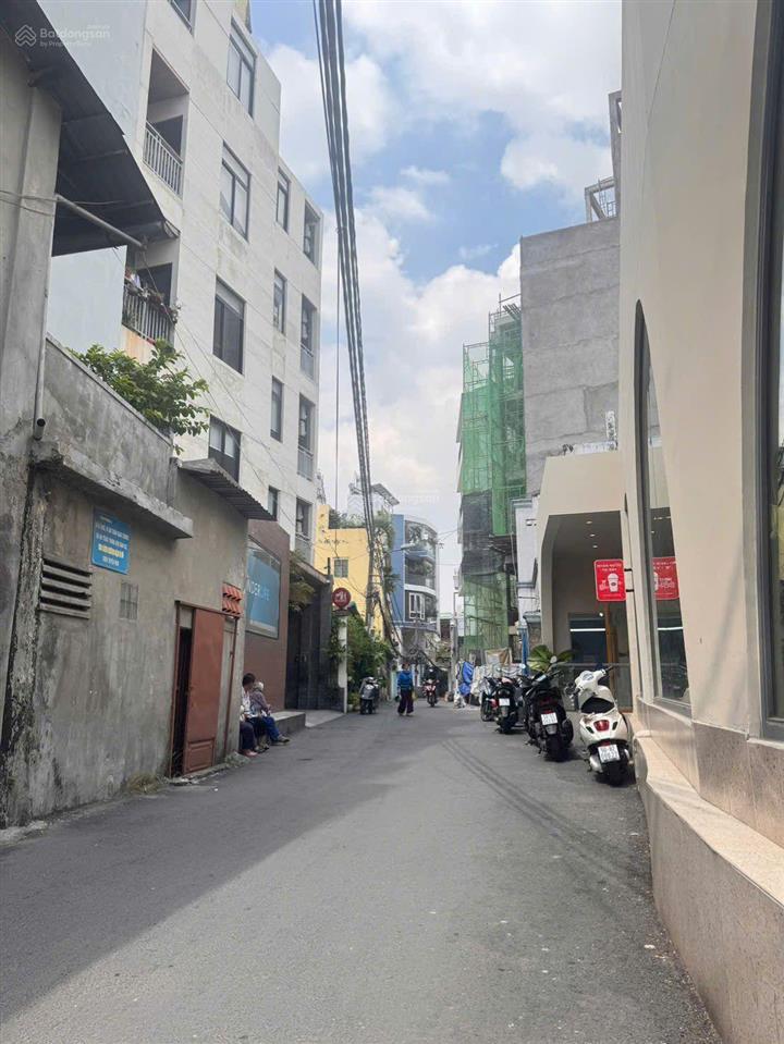 120m2 ngang 10x12m đường trước nhà 9m p. 7 bình thạnh 9.4tỷ