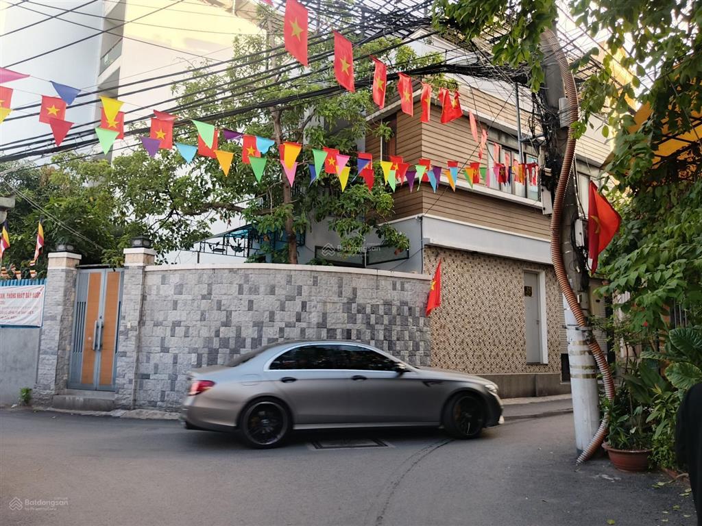 83m2 ngang 5x18 h.v cán bộ gần mặt tiền đường 100tr/m2 8.3 tỷ tl