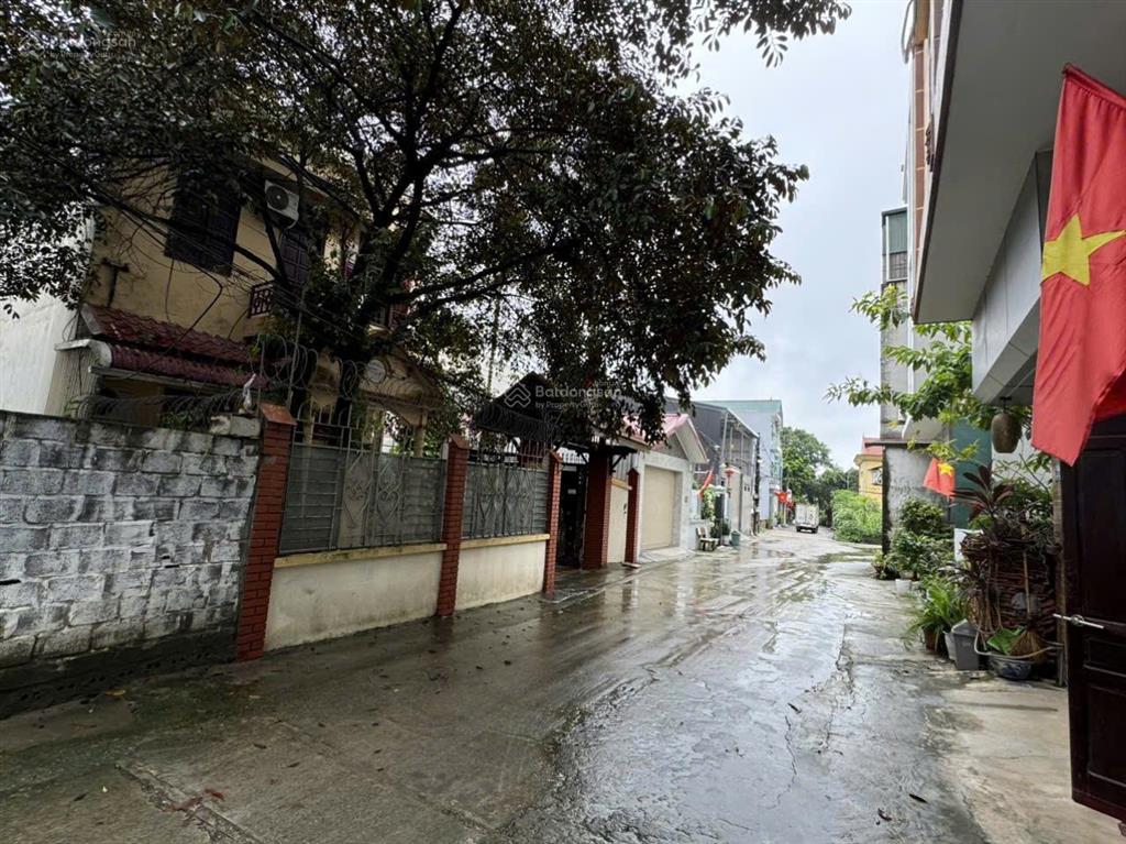 Bán nhà sân vườn siêu đẹp tại trung tâm xuân mai nơi an cư lý tưởng 50tr/m2