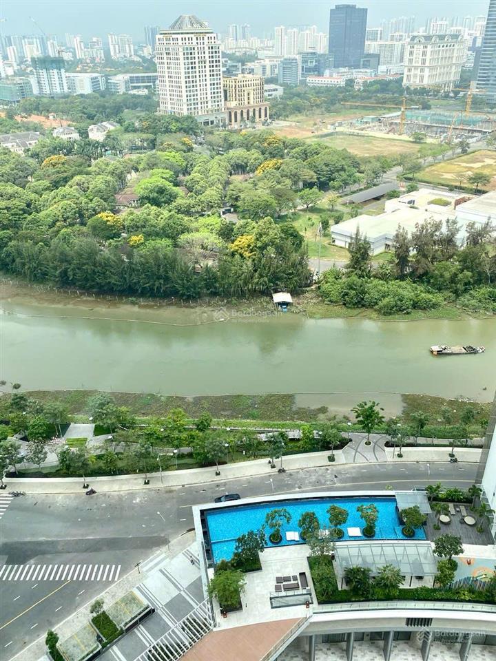 Kẹt tiền cho thuê căn hộ midtown  the peak tầng cao giá siêu tốt