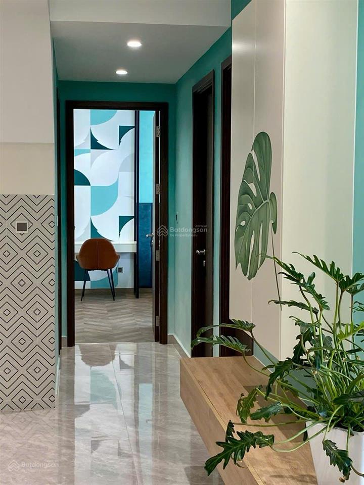 Kẹt tiền cho thuê căn hộ midtown  the peak tầng cao giá siêu tốt