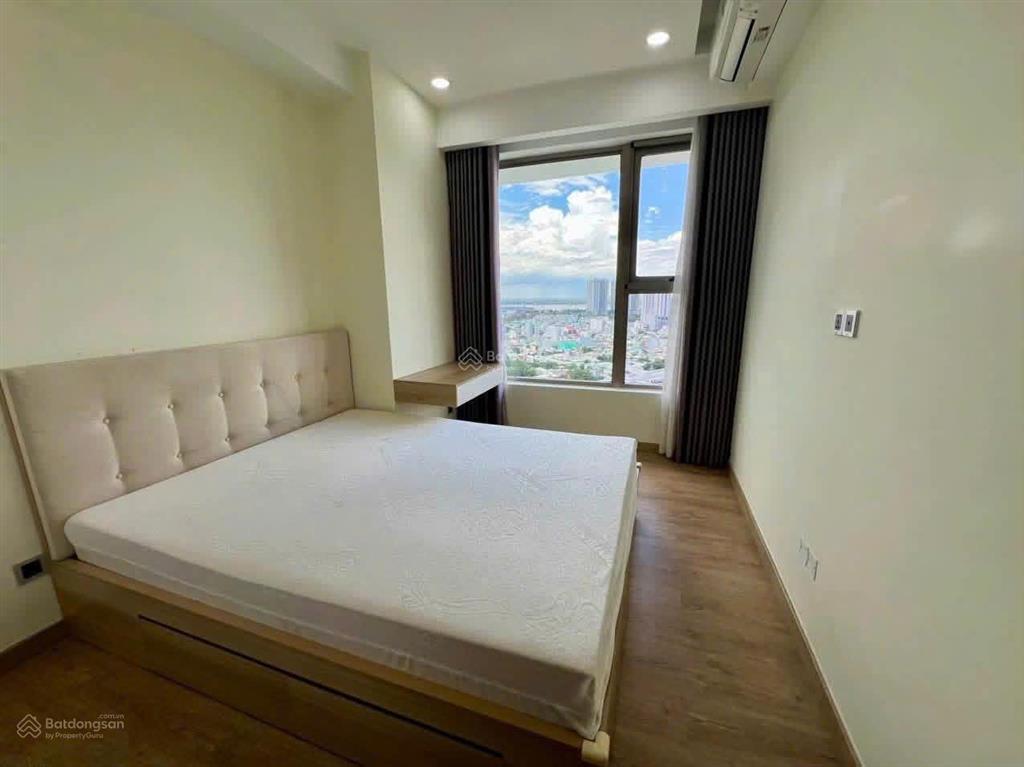 Cần bán căn hộ 2 phòng ngủ the peak m8, phú mỹ hưng, quận 7