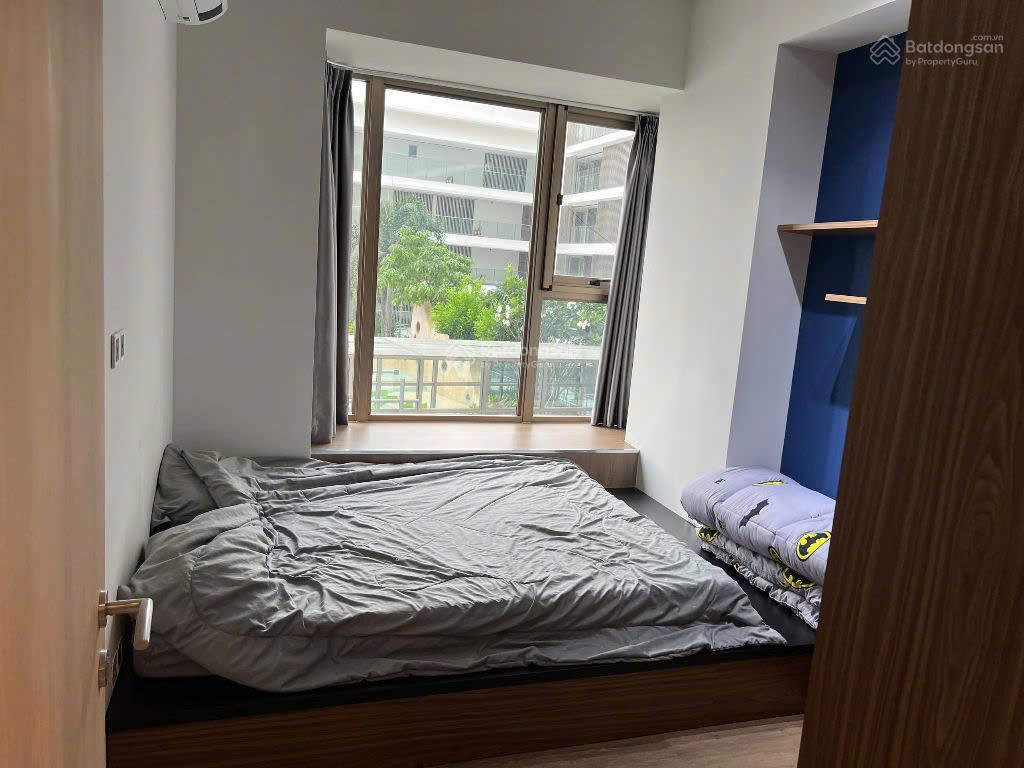 Hot! cho thuê căn hộ midtown m8 2pn full nội thất | có ô xe | giá tốt