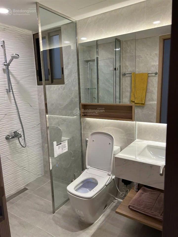 Hot! cho thuê căn hộ midtown m8 2pn full nội thất | có ô xe | giá tốt
