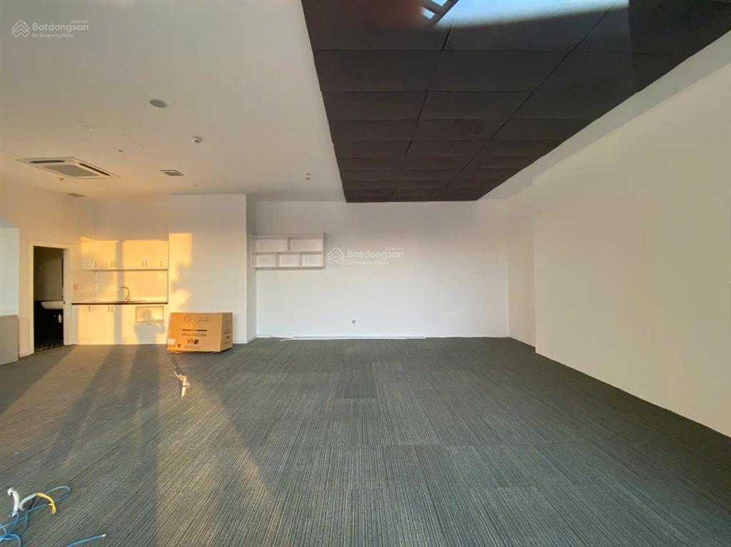Cho thuê shophouse midtown m8  diện tích lớn  hoàn thiện cơ bản