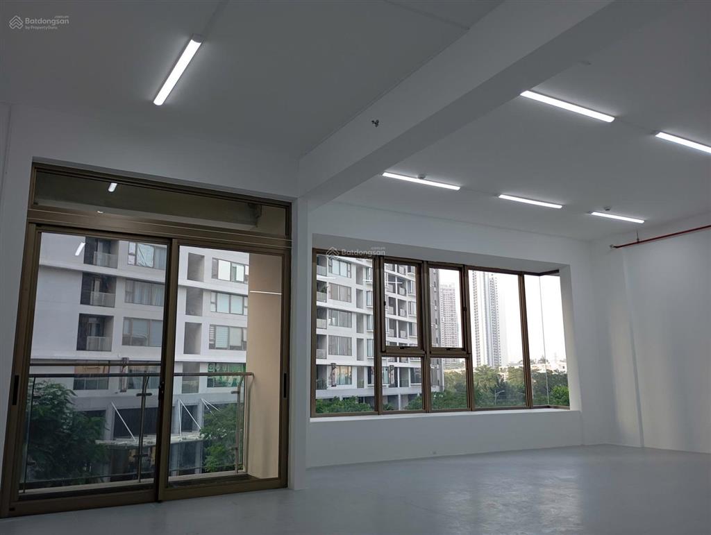 Cho thuê shophouse midtown m8  thương lượng trực tiếp với chủ nhà