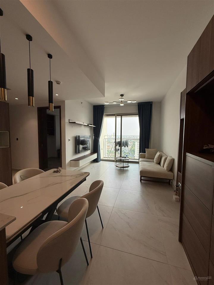 Hàng hiếm midtown m7 2pn full nội thất, view biệt thự, vào ở ngay