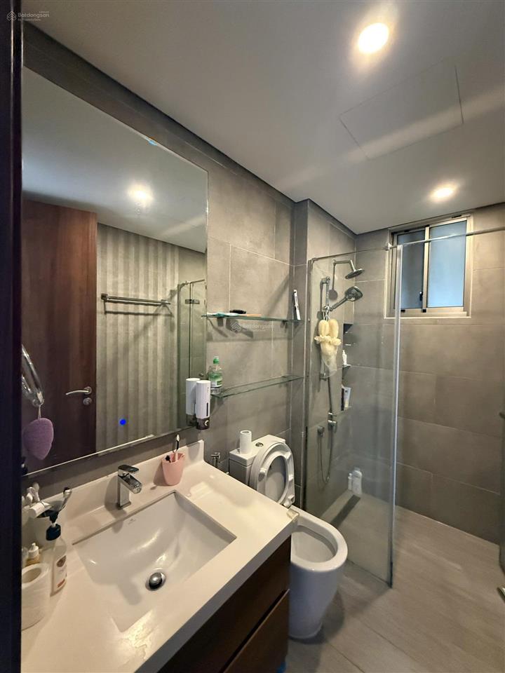 Hàng hiếm midtown m7 2pn full nội thất, view biệt thự, vào ở ngay