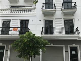 Bán nhà vincom phường tuy hòa tỉnh đăk lắk vị trí đẹp  anh hiệp 0988 433 ***