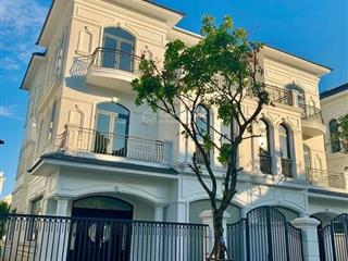 Tôi có căn hướng dương cần bán chỉ hơn 8 tỷ diện tích 162m2 dự án vinhomes thanh hóa