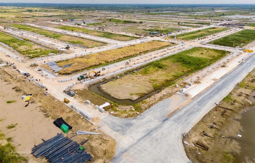 Bán lô đất, gần aeon mall bình tân, ngay võ văn kiệt, 90m2, giá 2 tỷ 350, shr
