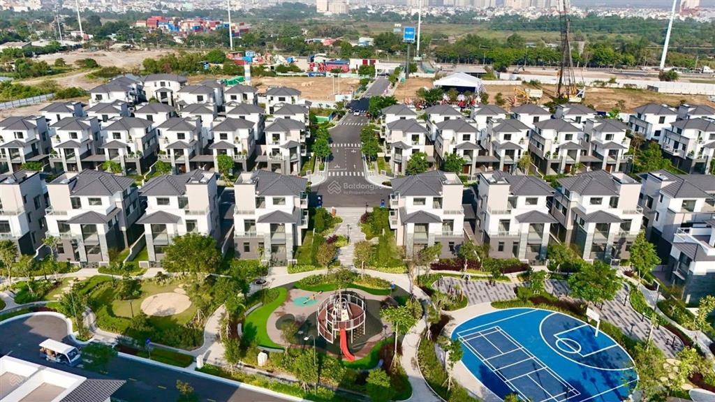 Lô đất ngay trần đại nghĩa, gần kcn lê minh xuân, giá 619 trệu, 110 m2, sổ hồng riêng.